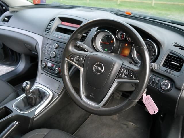 2009 OPEL INSIGNIA 1.6 5d image 4