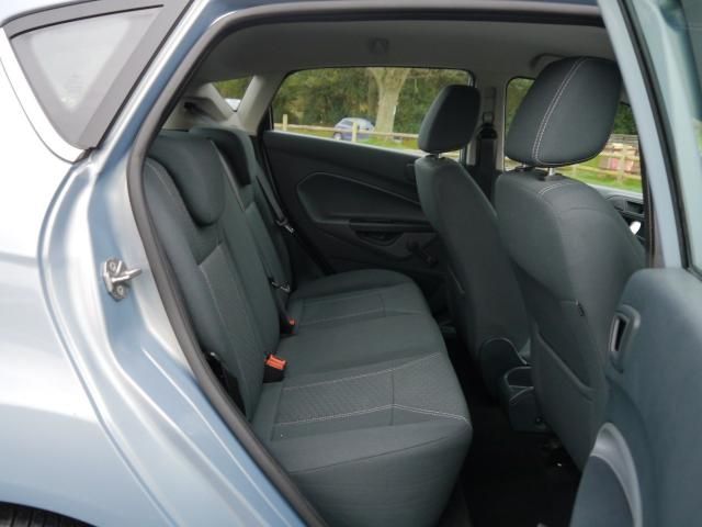2010 FORD FIESTA 1.4 ZETEC TDCI 5d image 5
