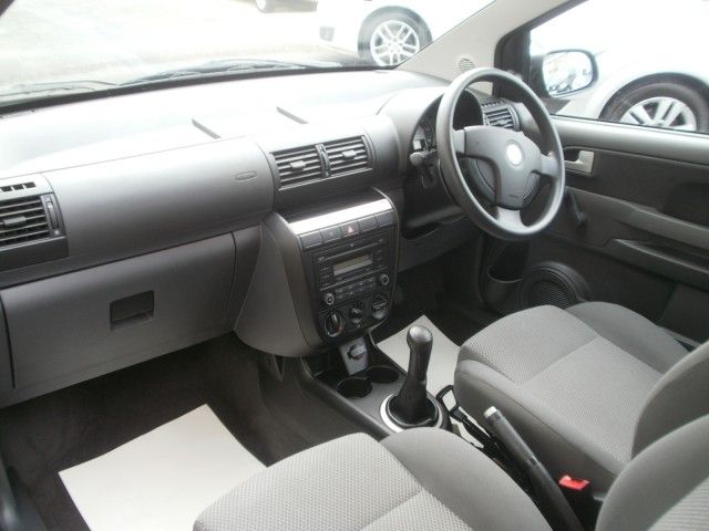 2010 VOLKSWAGEN FOX 1.2 image 4