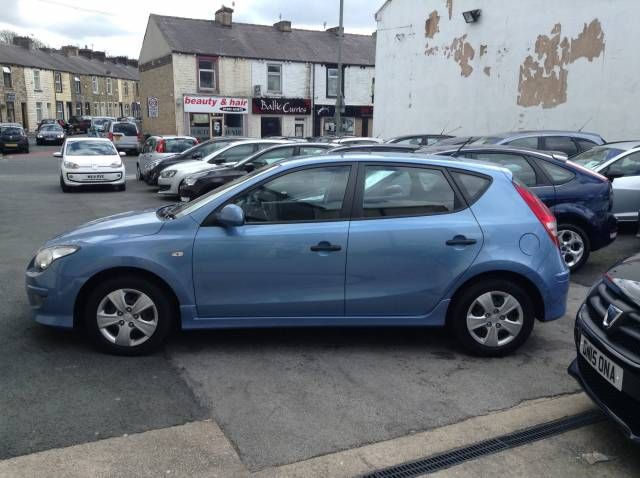 2011 HYUNDAI I30 1.4 Classic image 2