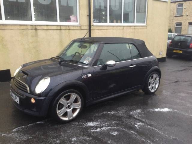 2006 MINI CONVERTIBLE 1.6 Cooper S image 2