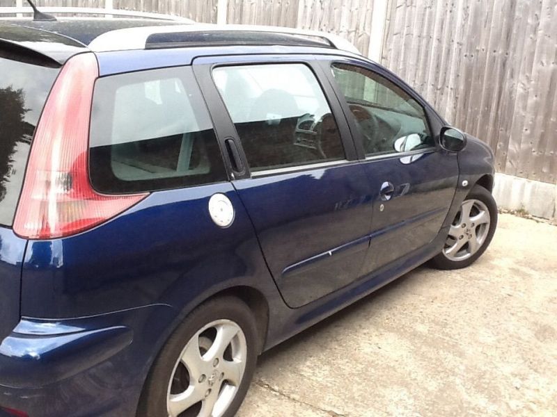 2006 Peugeot 206 Verve sw image 3