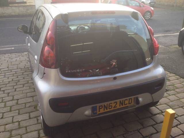 2012 PEUGEOT 107 1.0 Active image 3