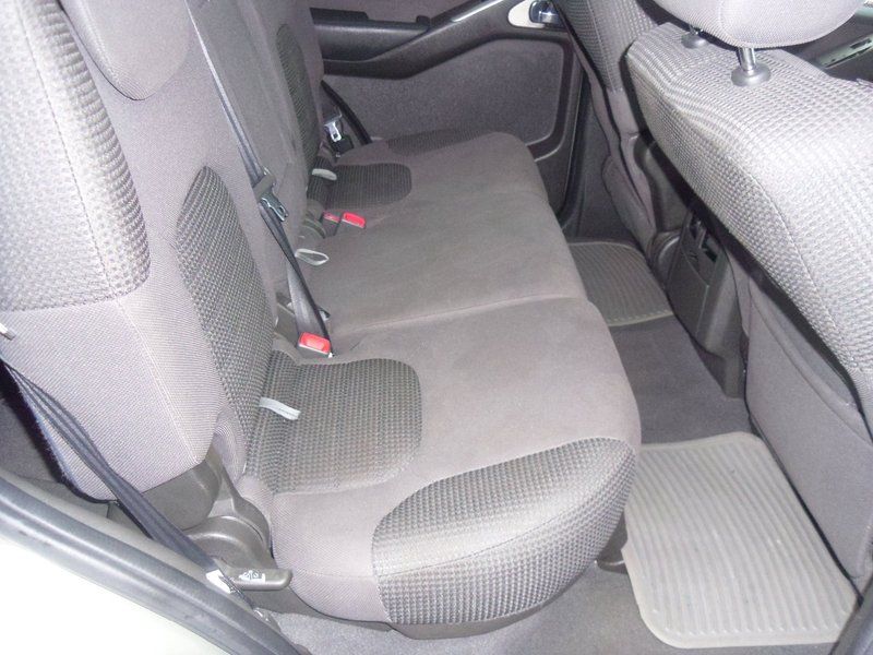 2009 Nissan Pathfinder image 4