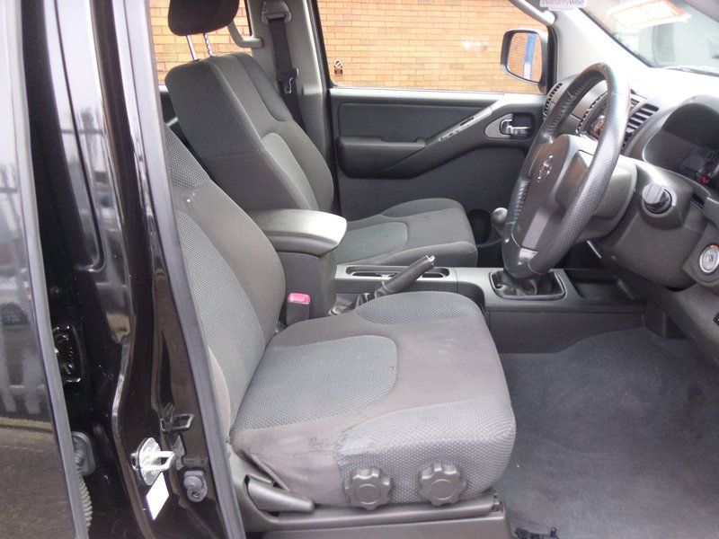 2008 Nissan Navara Sport DCI 4X4 image 4