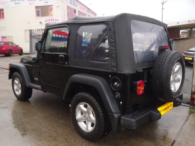 2005 Jeep Wrangler Renegade image 2