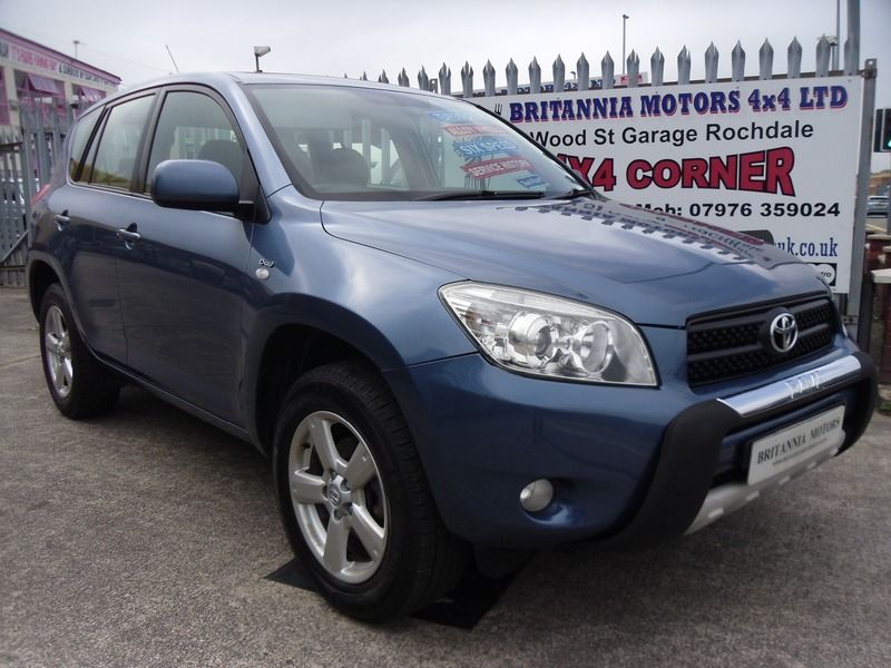 2006 Toyota RAV4 image 1