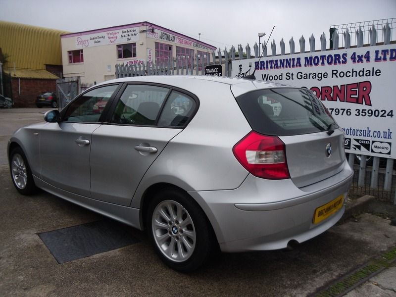2005 BMW 1 SERIES 118d ES image 2