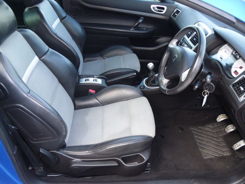 2005 Peugeot 307 Coupe Cabriolet image 4