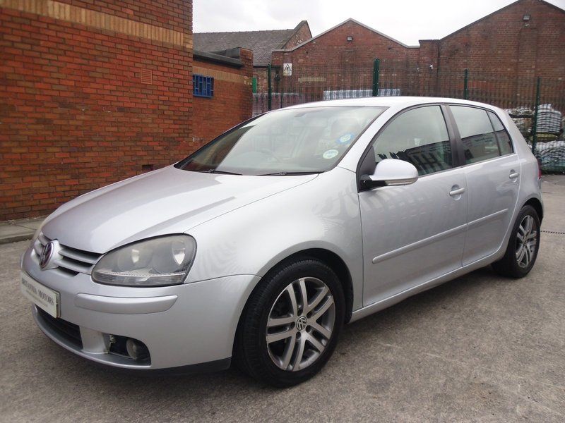 2004 Volkswagen Golf TDi GT TDI image 3