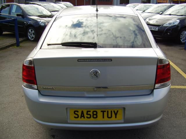2008 VAUXHALL VECTRA 1.8 5d image 3
