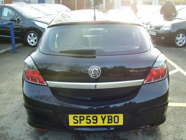 2009 VAUXHALL ASTRA 1.4 SXI 16V 3d image 3