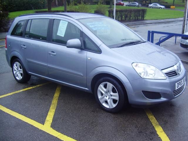 2010 VAUXHALL ZAFIRA 1.6 5d image 1