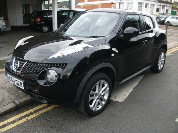 2010 Nissan Juke Tekna DIG - T image 1