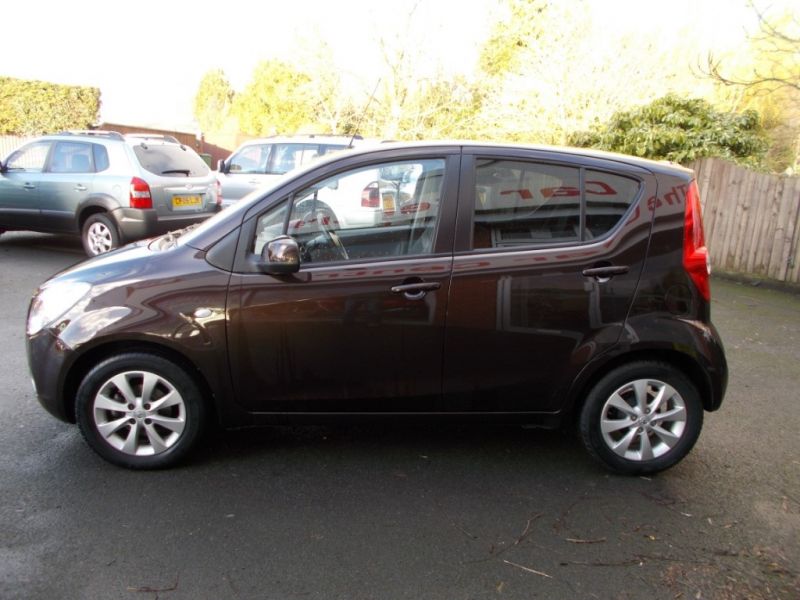 2014 Vauxhall Agila SE 5dr image 3