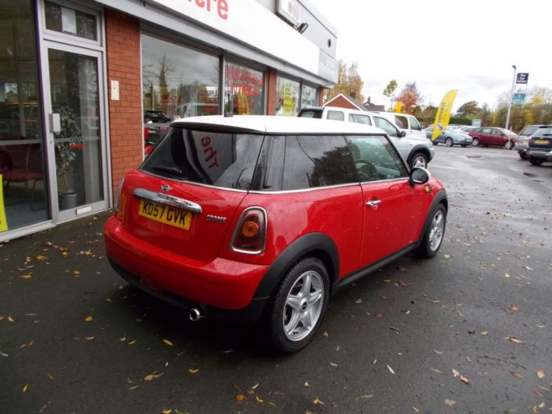 2007 Mini Hatch Cooper 3dr image 3