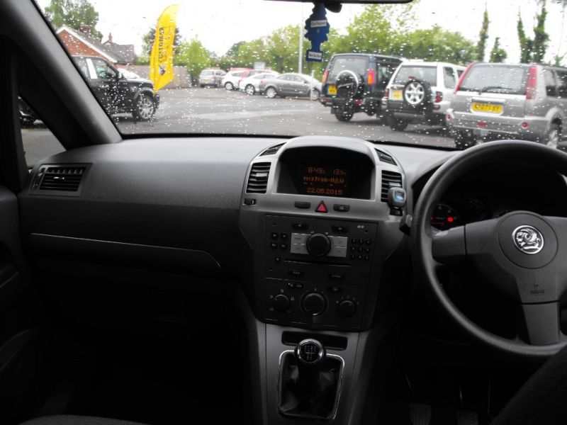 2007 Vauxhall Zafira Life 16v image 5