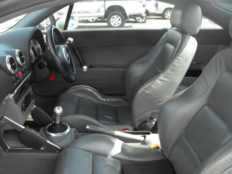 2003 Audi TT Quattro image 4