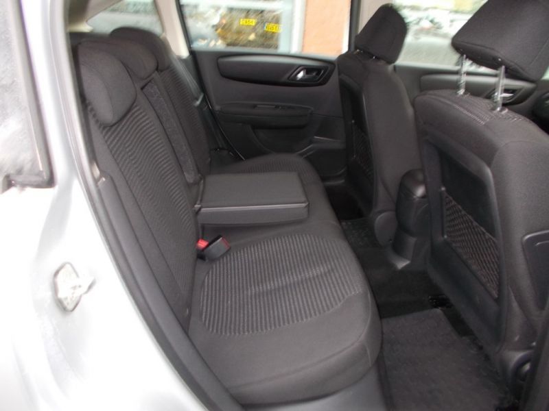 2008 Citroen C4 VTR Plus 16v 5dr image 4