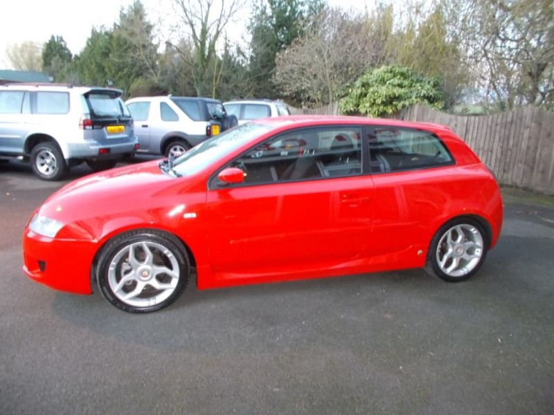 2005 Fiat Stilo Schumacher 20v 3dr image 2