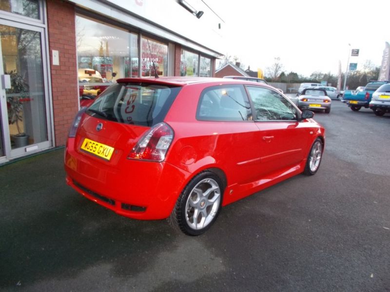 2005 Fiat Stilo Schumacher 20v 3dr image 3