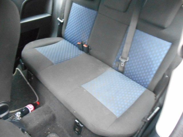 2005 Ford Fiesta 1.6 Zetec S 3d image 5