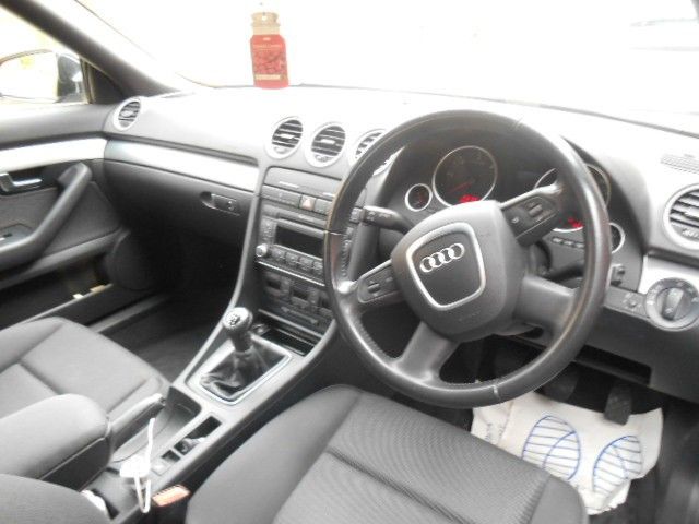 2007 Audi A4 2.0TDI Cabriolet 2d image 4