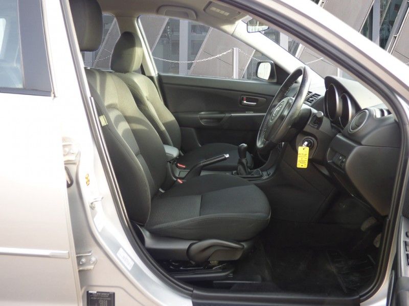 2006 Mazda 3 Ts2 D 1.6L 5DR image 4