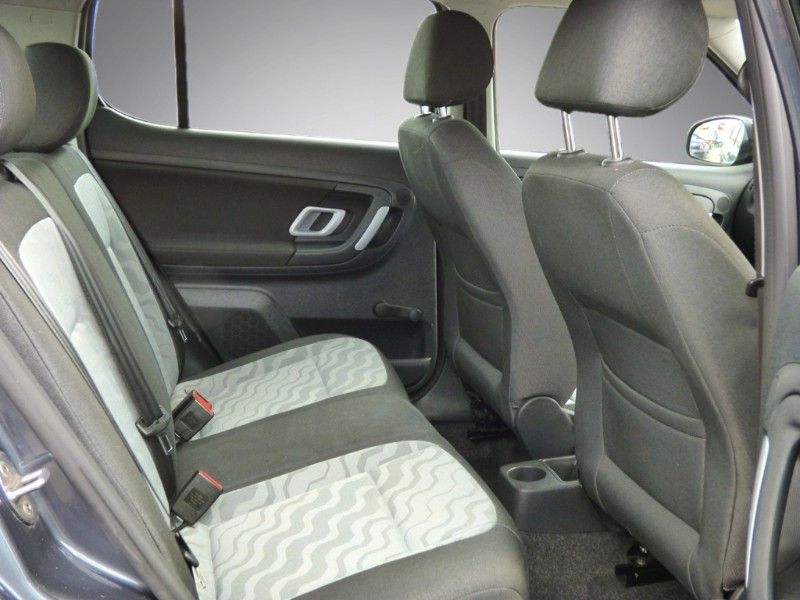 2009 Skoda Fabia 1.2L 5DR image 5