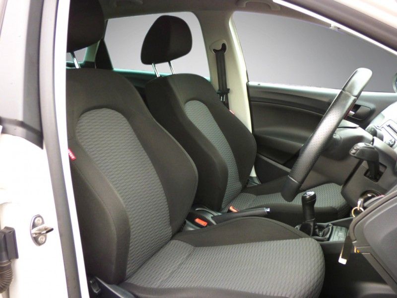 2011 Seat Ibiza Tsi Sportrider 1.2L 5DR image 5