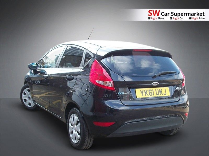 2012 Ford Fiesta Econetic TDci 1.6L 5DR image 3