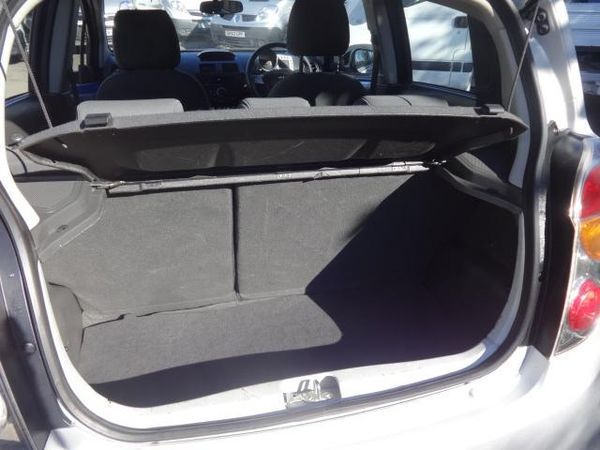 2010 Chevrolet Spark 1.2i LT image 5