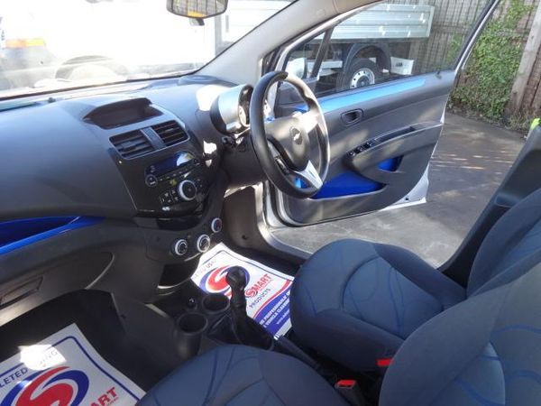 2010 Chevrolet Spark 1.2i LT image 8