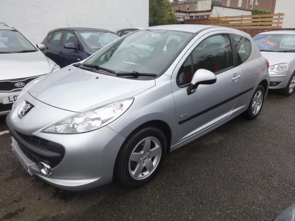 2009 Peugeot 207 1.4 Verve image 2