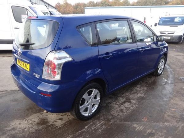 2005 Toyota Corolla Verso 1.8 VVT-i T3 image 4