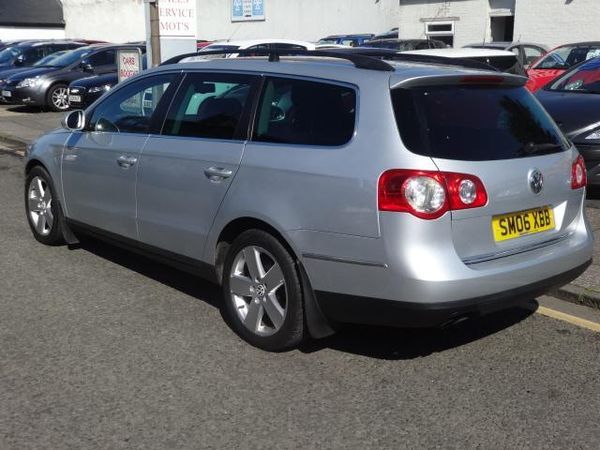 2006 Volkswagen Passat 2.0 Sport TDI image 3