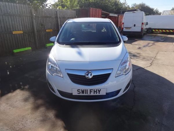 2011 Vauxhall Meriva 1.4i 16V image 2