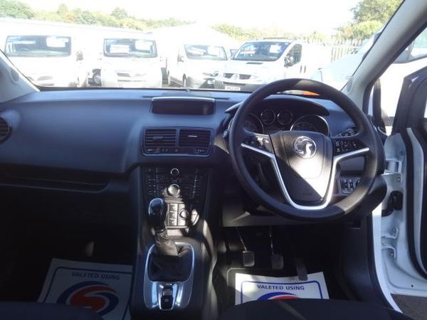 2011 Vauxhall Meriva 1.4i 16V image 5