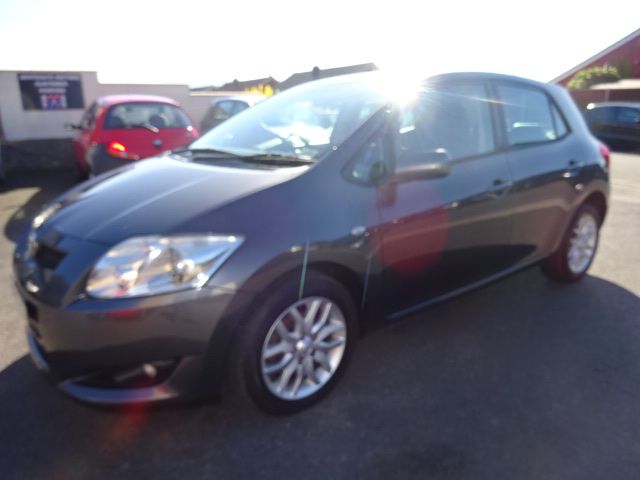 2007 TOYOTA AURIS 1.6 VVTi TR image 1