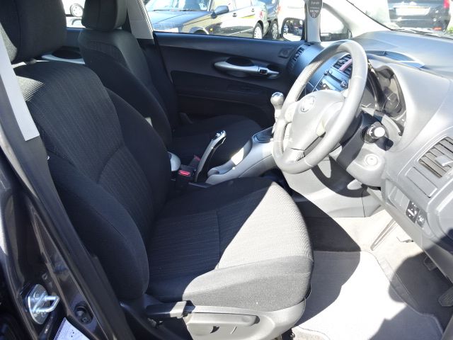 2007 TOYOTA AURIS 1.6 VVTi TR image 5