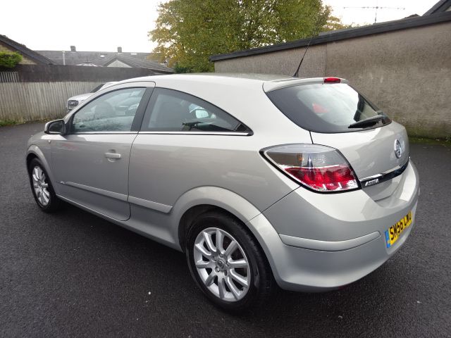2006 VAUXHALL ASTRA 1.8i VVT image 2