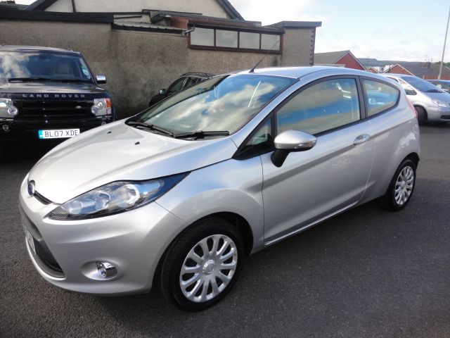 2011 FORD FIESTA 1.25 image 1
