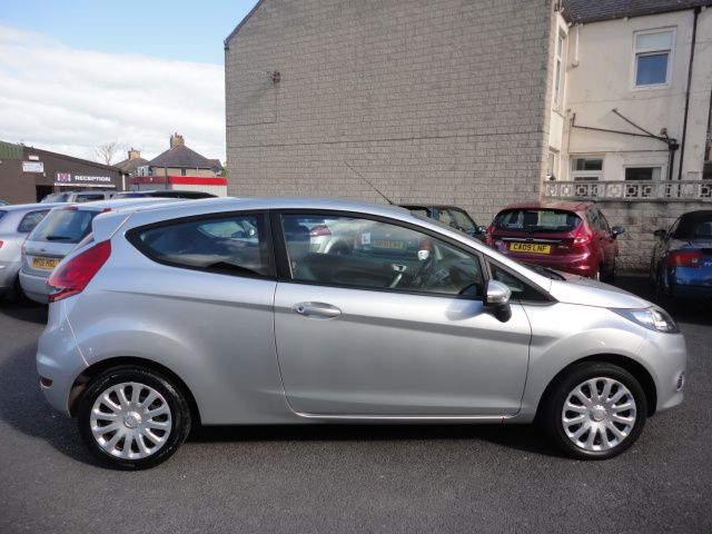 2011 FORD FIESTA 1.25 image 3