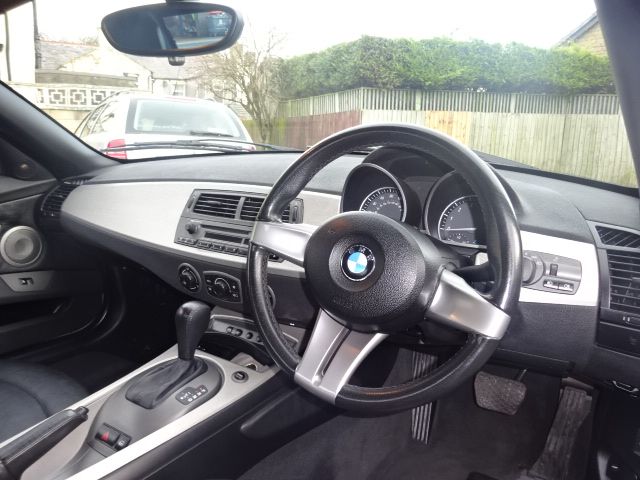 2003 BMW Z4 2.5i Auto image 6