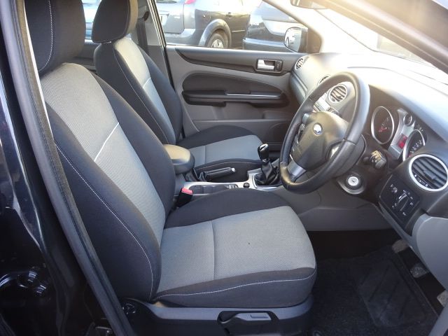 2010 FORD FOCUS 1.8 Zetec image 6