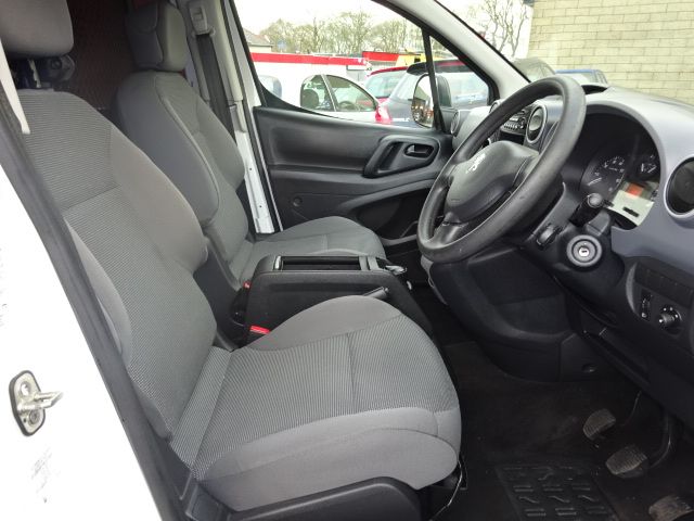 2012 PEUGEOT PARTNER 850 S 1.6 HDi image 5