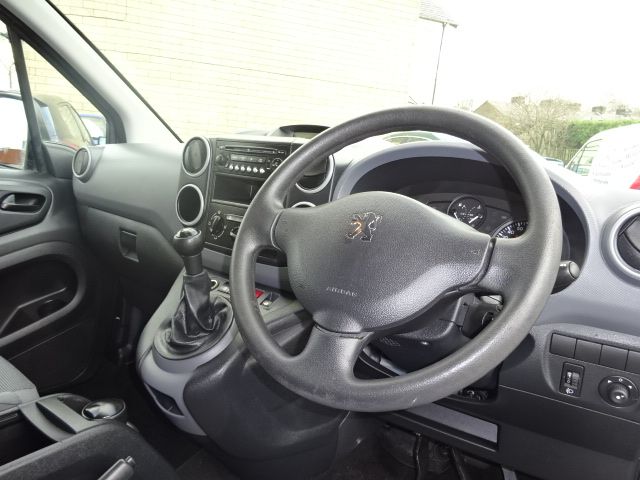 2012 PEUGEOT PARTNER 850 S 1.6 HDi image 7