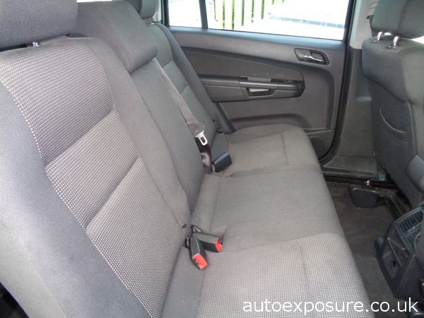 2010 Vauxhall Zafira 1.9 CDTi SRi image 6