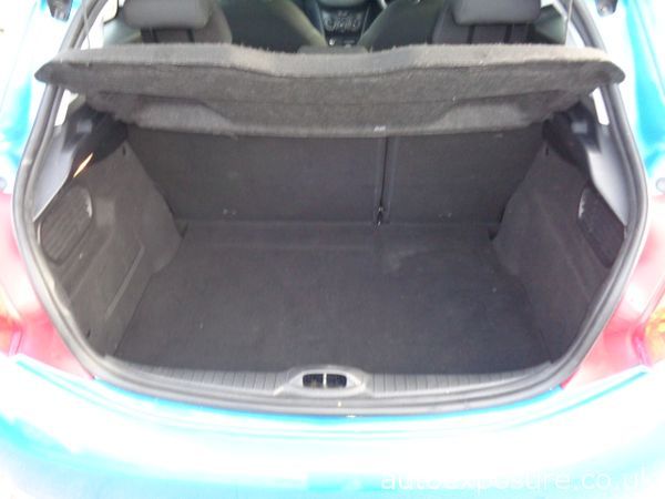 2012 Peugeot 208 1.4 HDi Active image 5