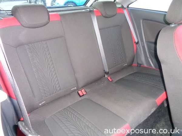 2011 Vauxhall Corsa 1.4 SRi image 7